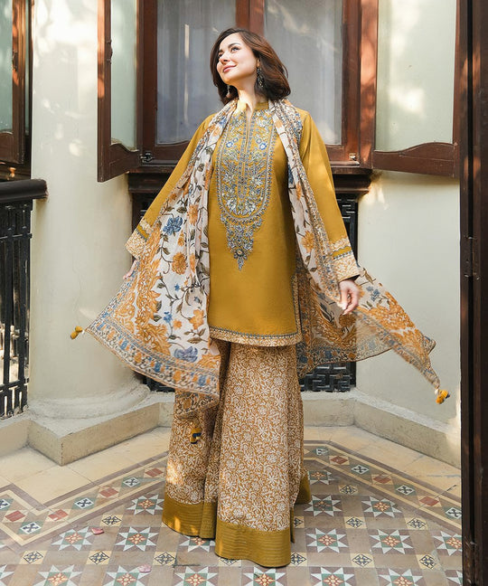 SAPPHIRE Summer Collection Premium Embroidered Lawn Unstitched 3 piece Suit